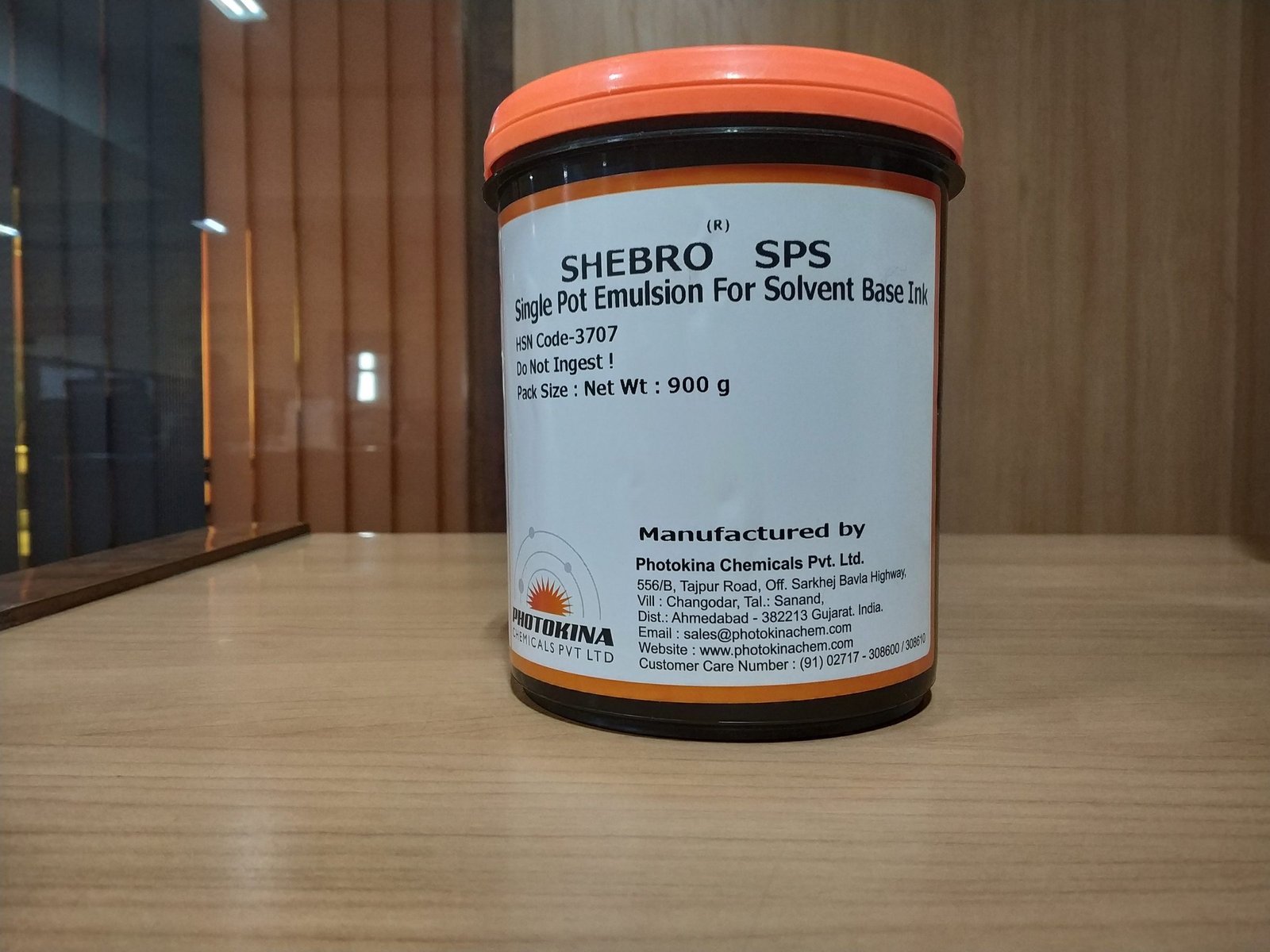 Product-feature : Direct/Indirect Stencil with matt polyester base having very high definition for different ink